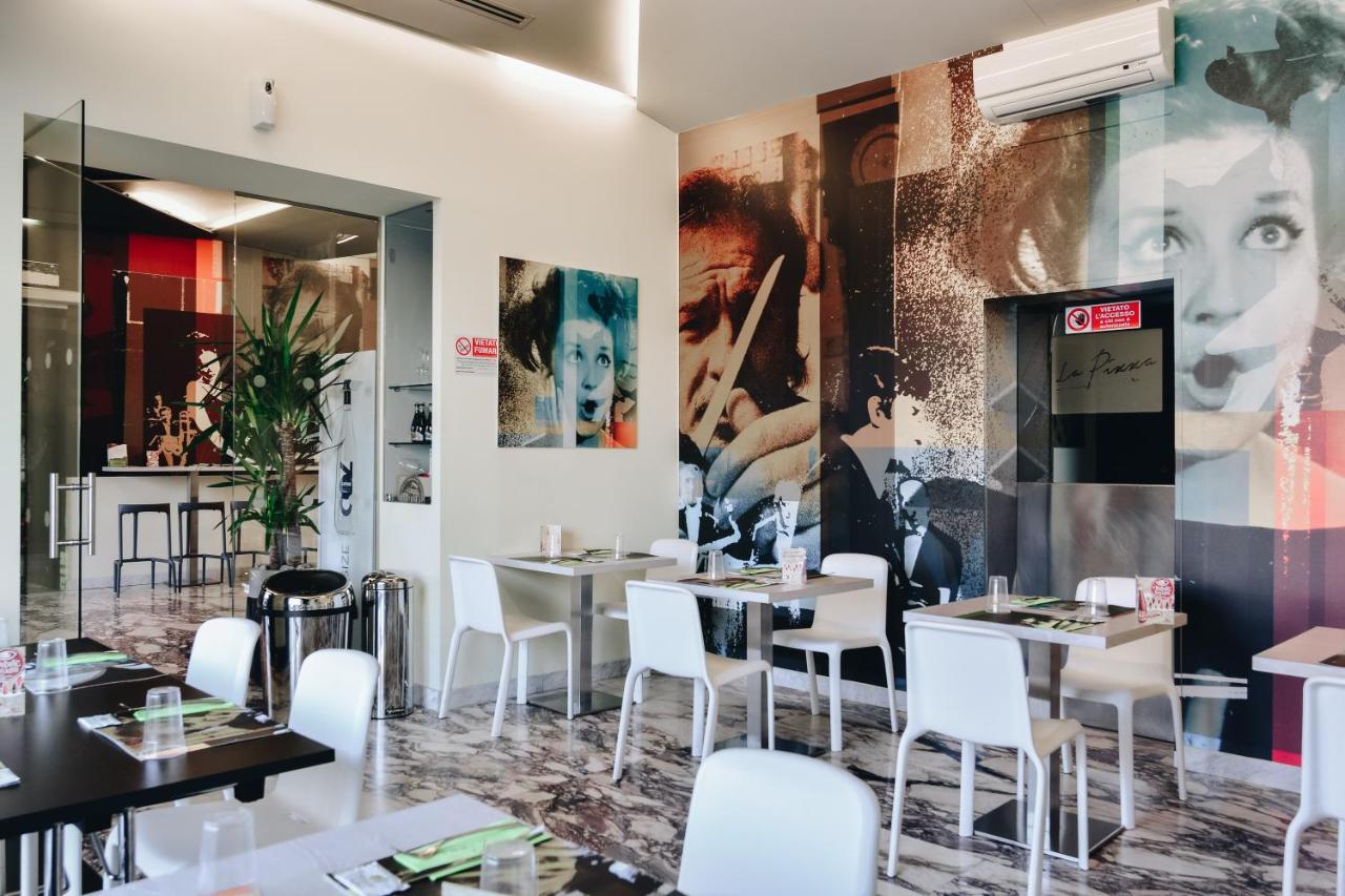 Hotel Continental 克雷莫纳 外观 照片