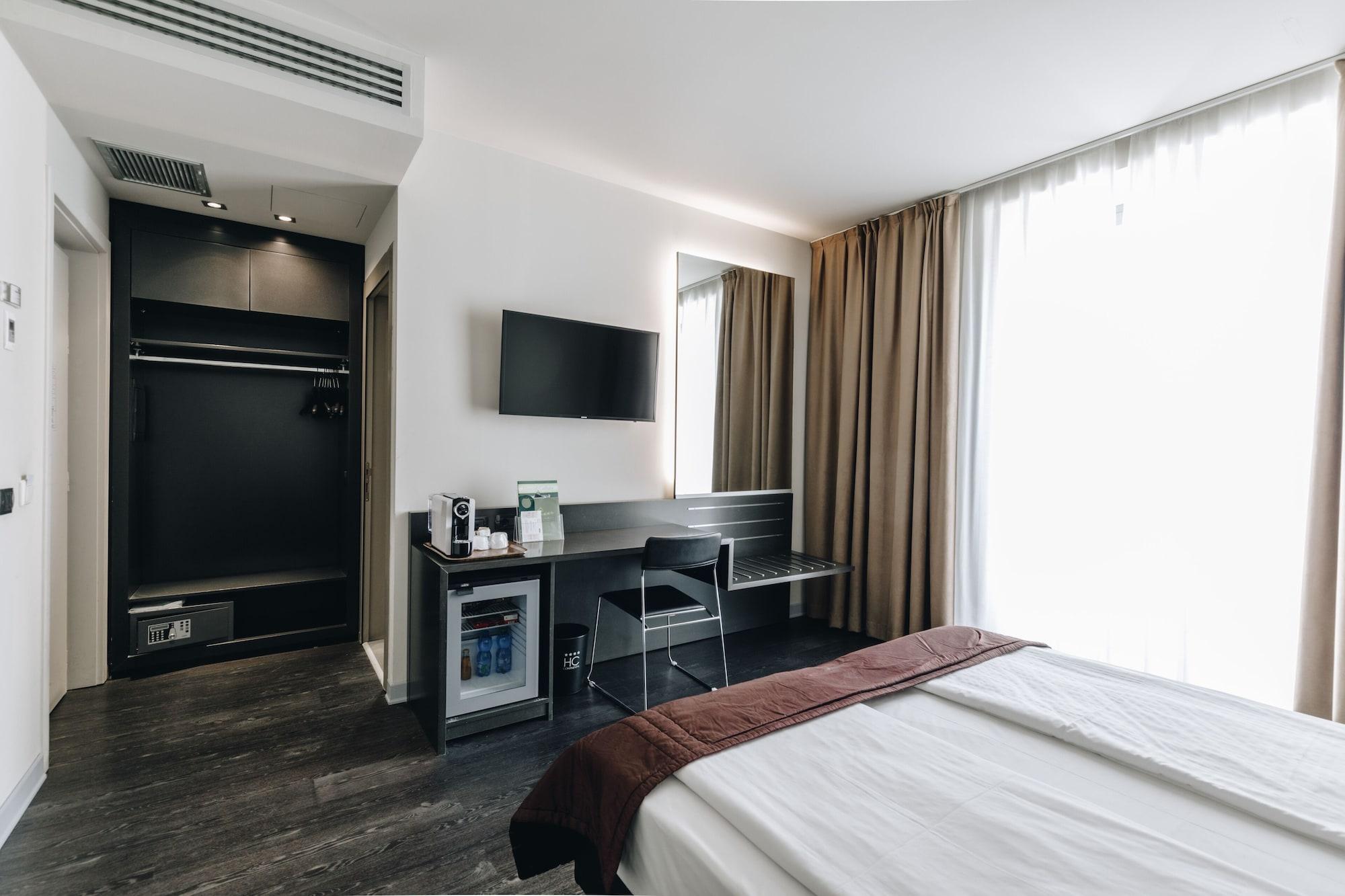 Hotel Continental 克雷莫纳 外观 照片